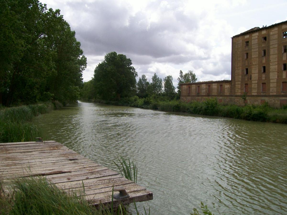 Gasthaus Quinta Del Canal Tamariz de Campos Exterior foto